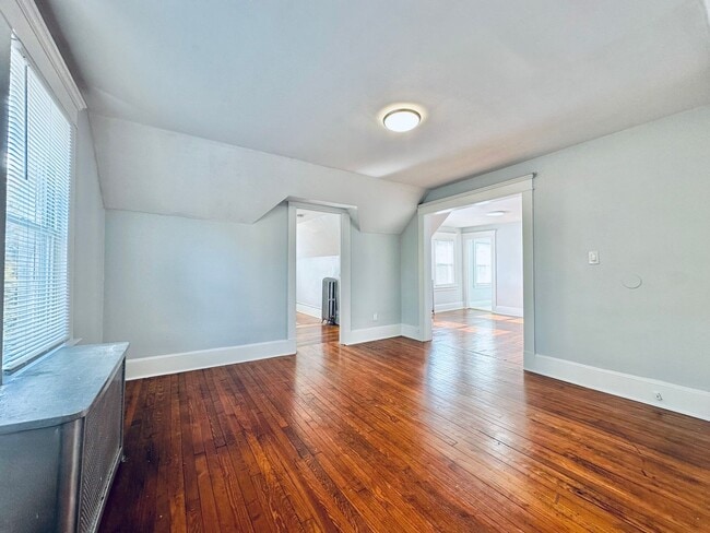 Photo - 62-64 Sheldon Terrace Apartment