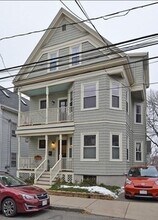 Building Photo - 65 Hudson St