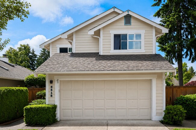 Building Photo - Must See 3 BED/2.5 Bath Lacey Home Available 7/1/26! Close to JBLM!!!