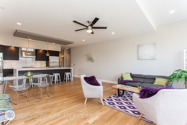 Foto del edificio - 1317 N Larrabee St