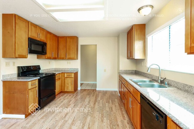 Foto del edificio - 1300 Worley Rd