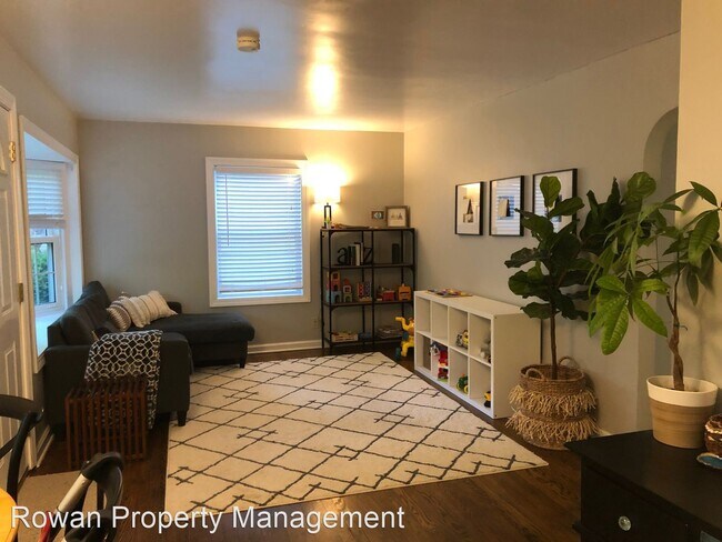 Building Photo - 2 br, 1 bath House - 5116 Reeds Rd.