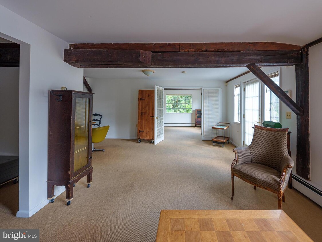 Foto principal - 15 Trenton Ave