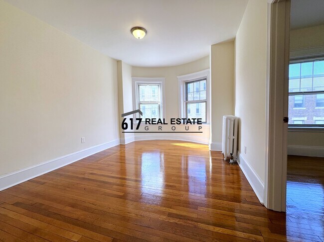 Building Photo - 1315 Commonwealth Ave