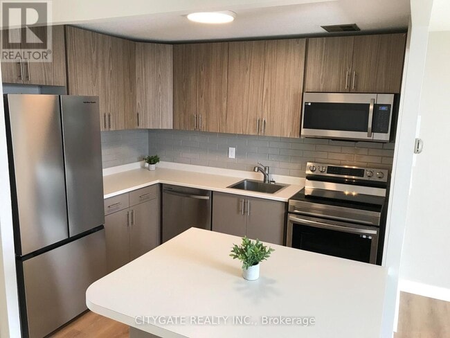 Building Photo - 1100 Caven St