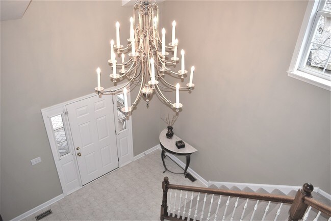 Building Photo - 208 Astoria Ct