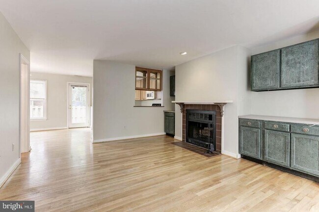 Foto del edificio - 1759 N Cliff St