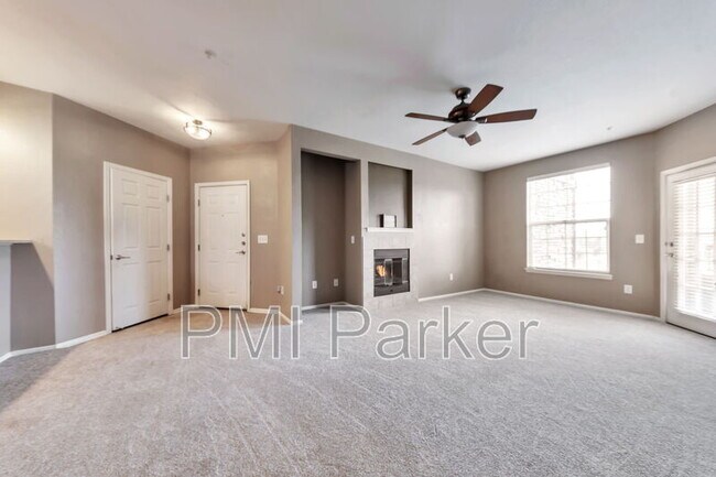 Foto del edificio - 17555 Nature Walk Tr