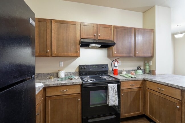Building Photo - Live Oak Villas