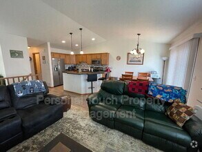 Building Photo - 2520 5th St W