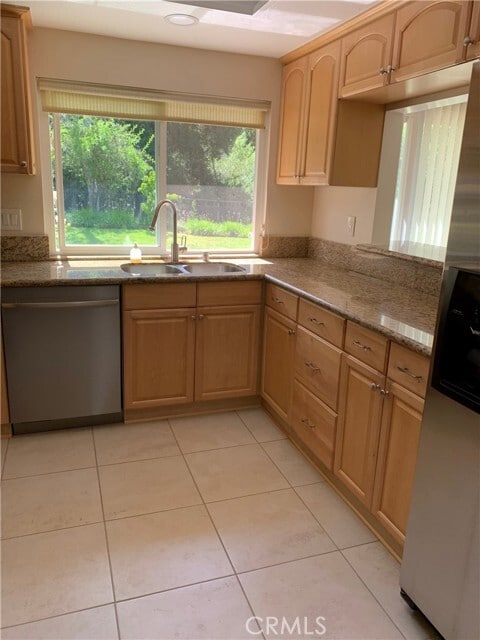 Foto del edificio - 4106 Los Padres Dr