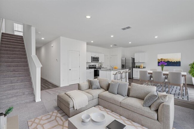 Building Photo - 109 Blackbear Dr