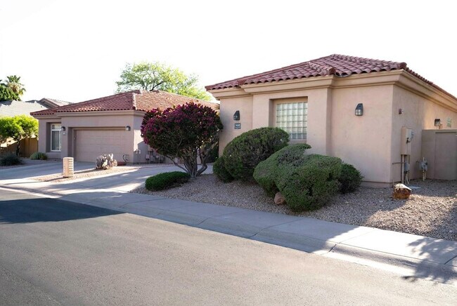 Building Photo - 9484 N 114th Way