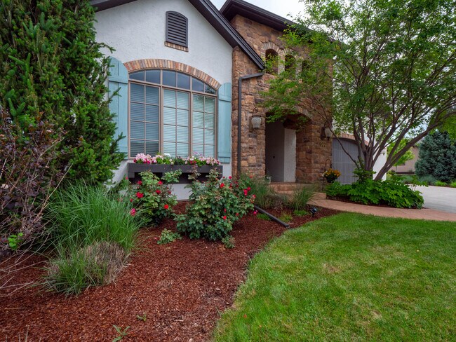 Foto del edificio - 972 Hawkshead St