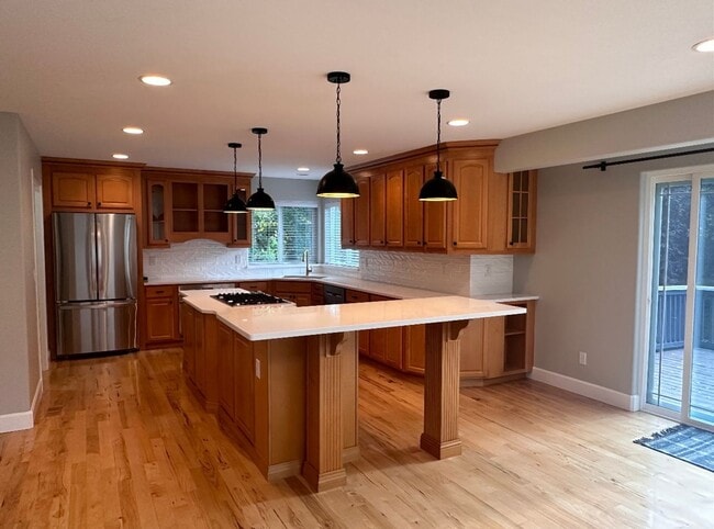 Photo - Stunning 3 level home with beautiful views