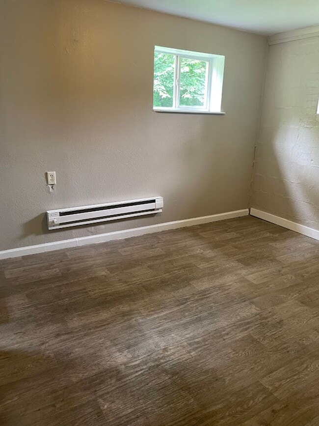 Photo - ALL UTILITIES INCLUDED House