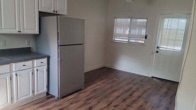Foto del edificio - Beautiful Condo for Rent in San Antonio (7...