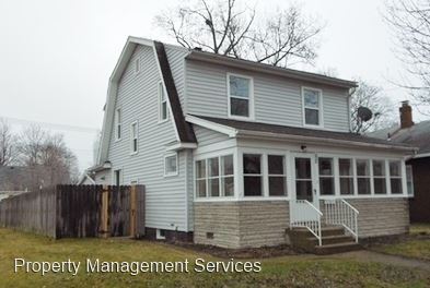 Primary Photo - 3 br, 1 bath House - 216 N Victoria St