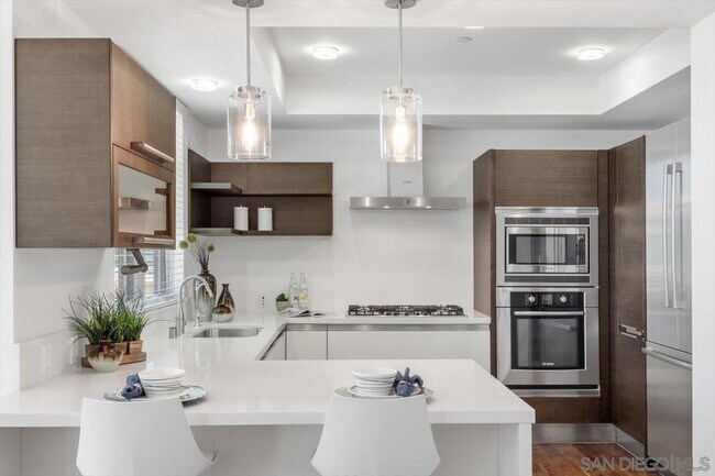 Foto del edificio - 215 2nd St