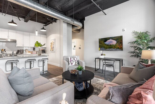 Foto del edificio - 212 W Roberts Ave