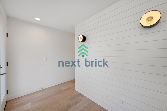 Foto del edificio - "Charming 2-Bed, 2-Bath Townhouse Retreat in Seattle – 1380 Sq Ft of Modern Comfort!"