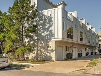 Building Photo - 1414 S Quincy Ave