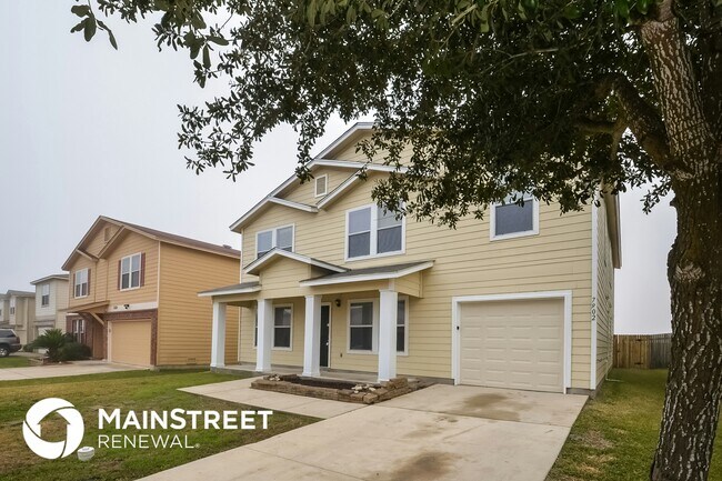 Building Photo - 7902 Mustang Canyon