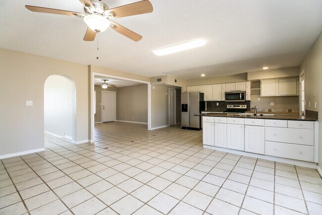 Foto del edificio - 2922 S Juniper St