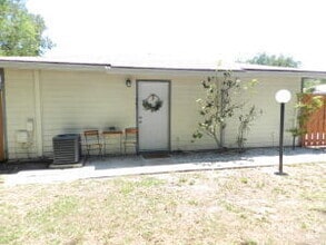 Building Photo - 1842 My Pl Ln