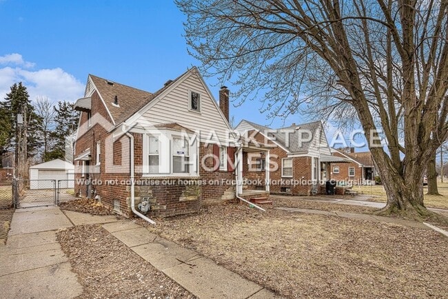 Building Photo - 16242 Carlisle St