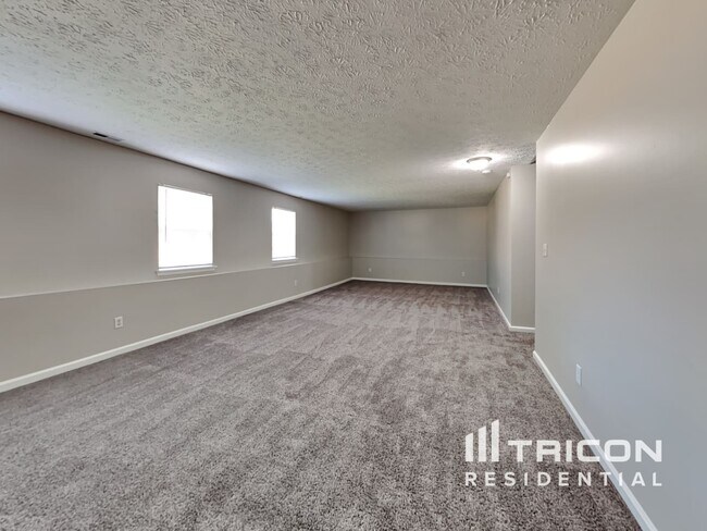 Building Photo - 4020 Waterfield Drive Indianapolis IN