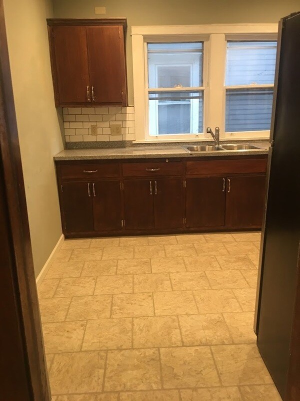 Foto del edificio - 757 Amherst St