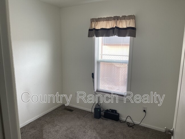 Building Photo - 2288 Kaibab Dr