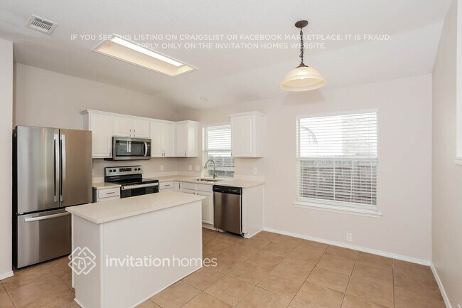 Building Photo - 2513 Tar Heel Dr