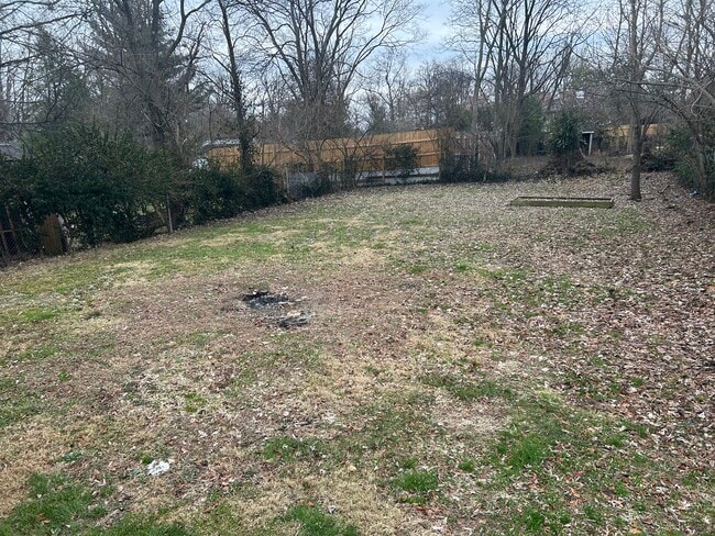 Foto del edificio - 1404 Logan St