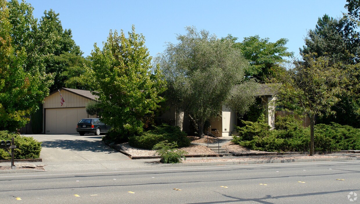 1804 Mission Blvd, Santa Rosa, CA 95409 Apartments 1804 Mission Blvd