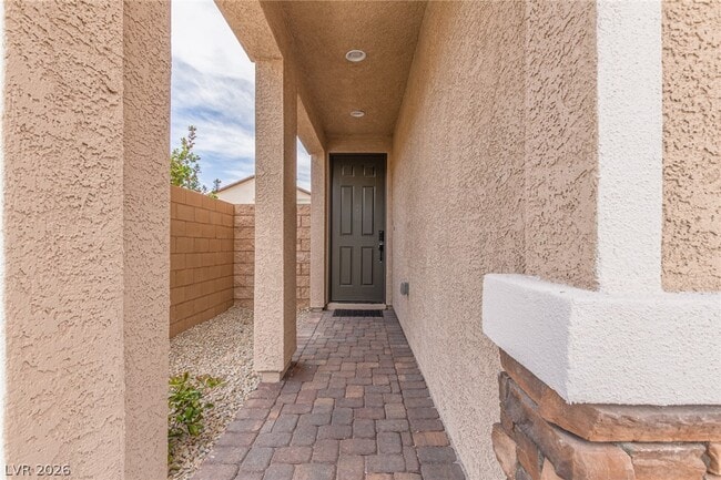 Building Photo - 10212 Starlit Cyn Ct