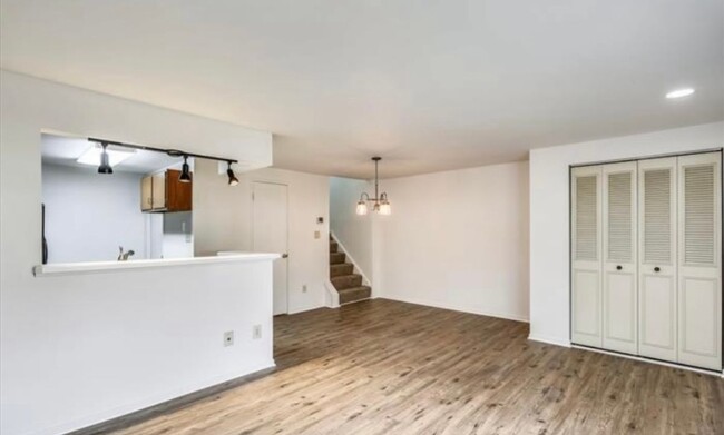 Foto del edificio - 9409 Gentle Cir
