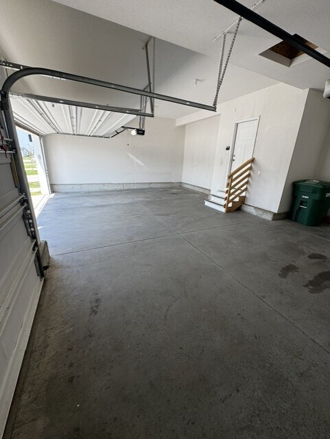 Foto del edificio - 619 NE Oak Ridge Dr