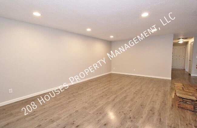 Foto del edificio - Immaculate Single-Level Home