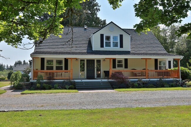 Building Photo - Original Homestead of the Desired Highland...
