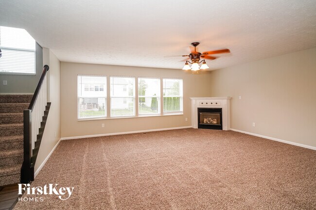 Foto del edificio - 2323 S Moeller Cir