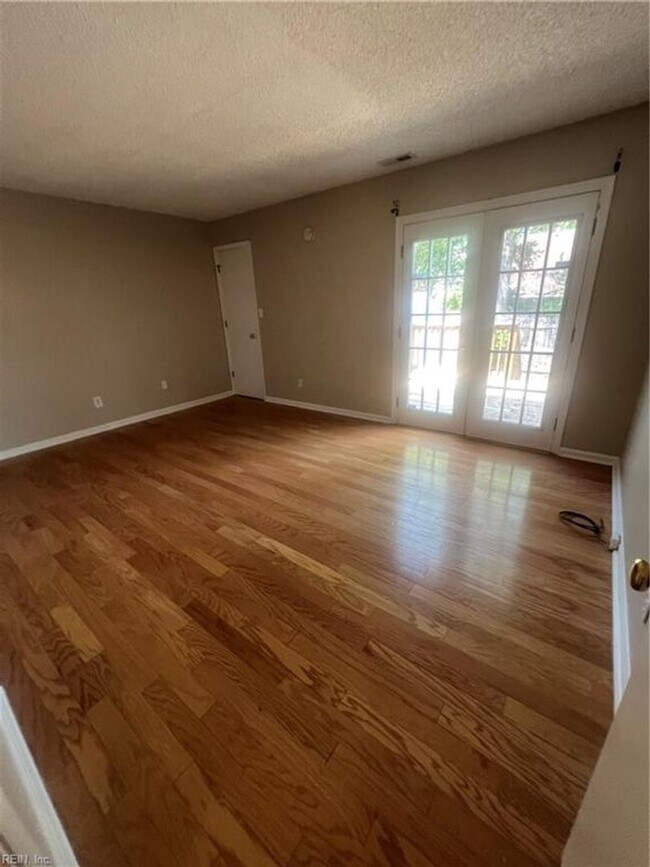 Foto del edificio - Terrific Townhome