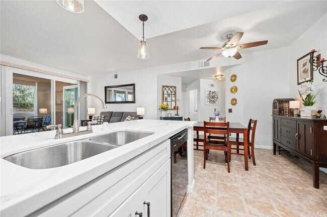 Building Photo - 28092 Padrino-
