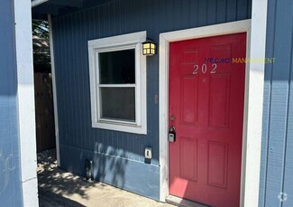 Building Photo - 411 Cincinnati Ave