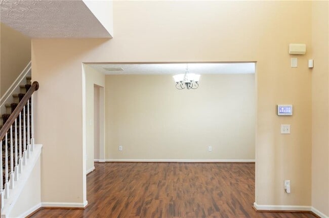 Building Photo - 778 Roxholly Ln NE