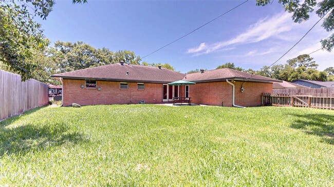 Foto del edificio - 4826 Waynesboro Dr