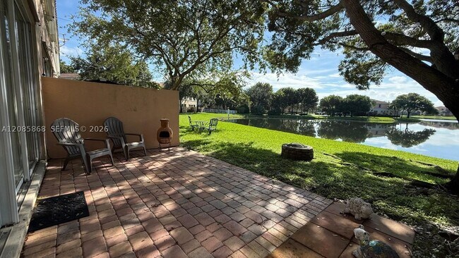 Foto del edificio - 4735 SW 164th Ave