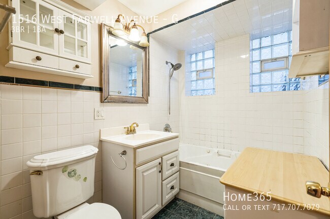 Building Photo - Charming & Spacious 2-Bedroom Apartment fo...