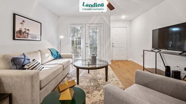 Building Photo - 8134 Colonial Village Dr